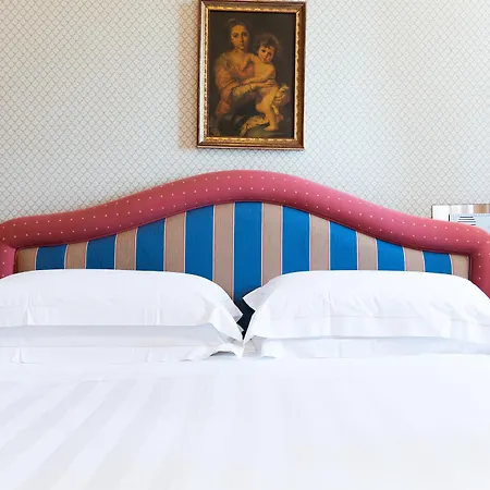 ホテル チェルトーザ ディ マッジャーノ 4*